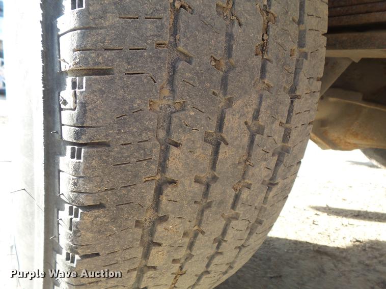 image for item DB6329 2003 Chevrolet Silverado 2500HD Crew Cab pickup truck