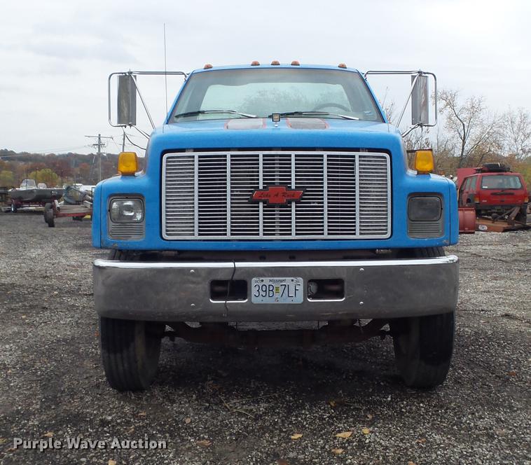 image for item DB6338 1993 Chevrolet Kodiak truck cab and chassis