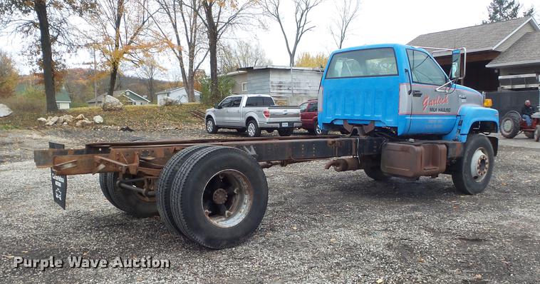 image for item DB6338 1993 Chevrolet Kodiak truck cab and chassis