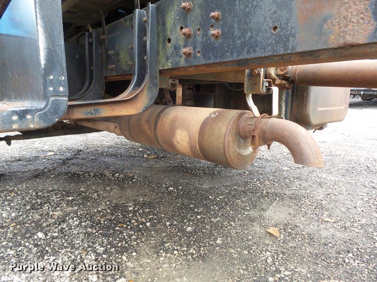 image for item DB6338 1993 Chevrolet Kodiak truck cab and chassis