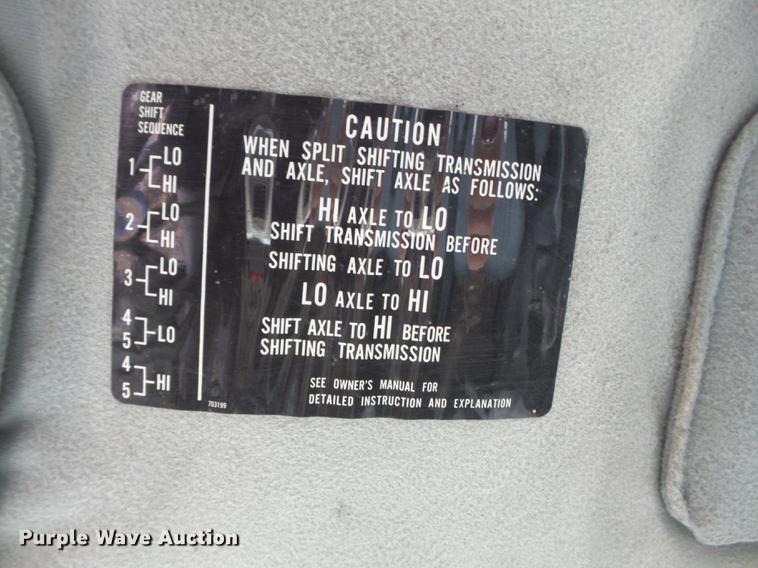 image for item DB6338 1993 Chevrolet Kodiak truck cab and chassis