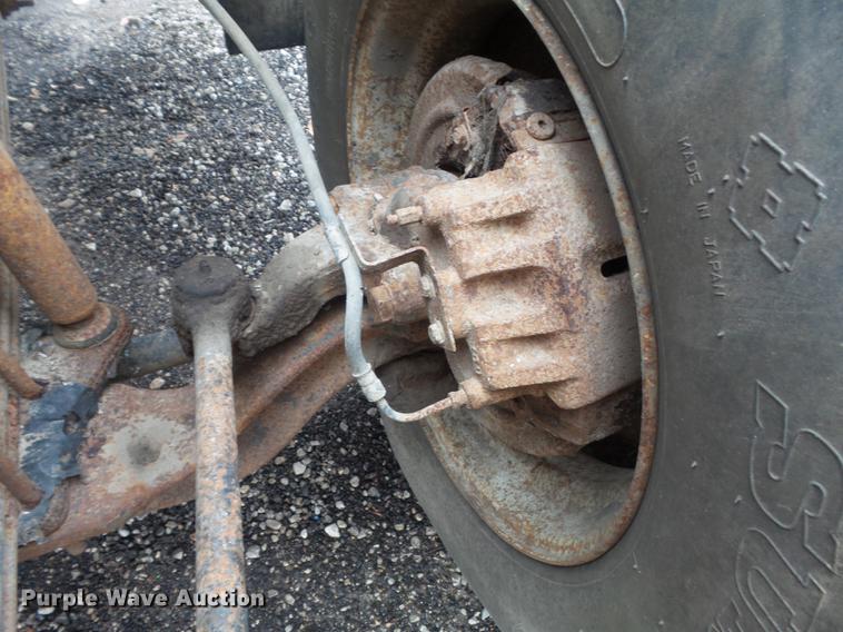 image for item DB6338 1993 Chevrolet Kodiak truck cab and chassis