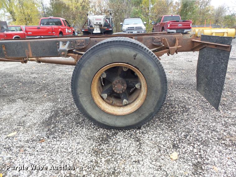 image for item DB6338 1993 Chevrolet Kodiak truck cab and chassis