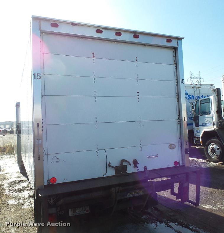 image for item DB8008 2001 Mitsubishi Fuso FE box truck