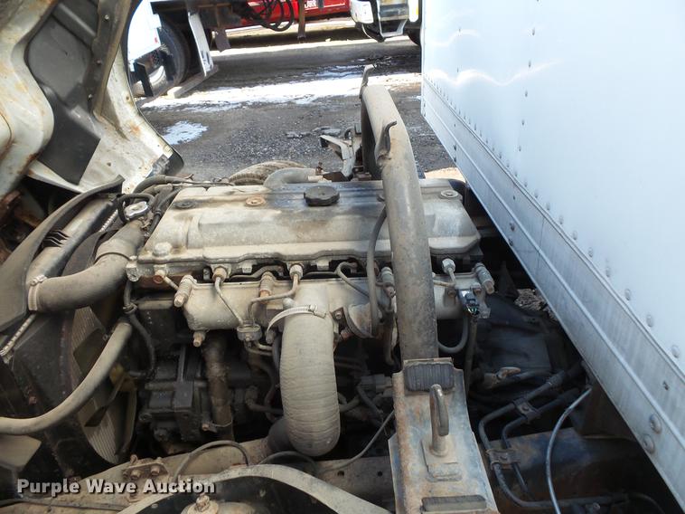 image for item DB8008 2001 Mitsubishi Fuso FE box truck