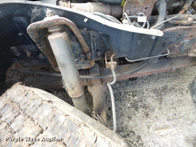 image for item DB8008 2001 Mitsubishi Fuso FE box truck