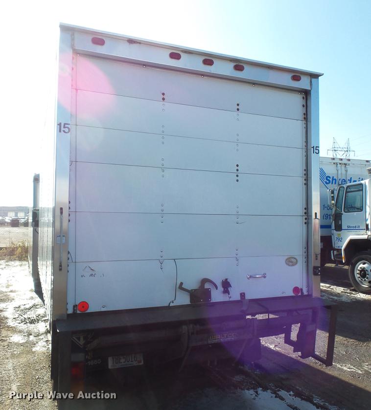 image for item DB8008 2001 Mitsubishi Fuso FE box truck