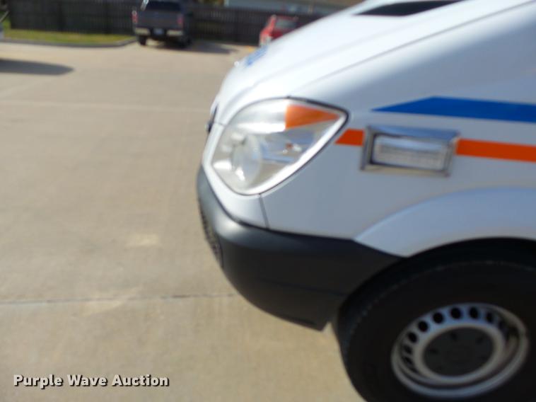 image for item DB9911 2011 Mercedes Benz Sprinter 2500 ambulance