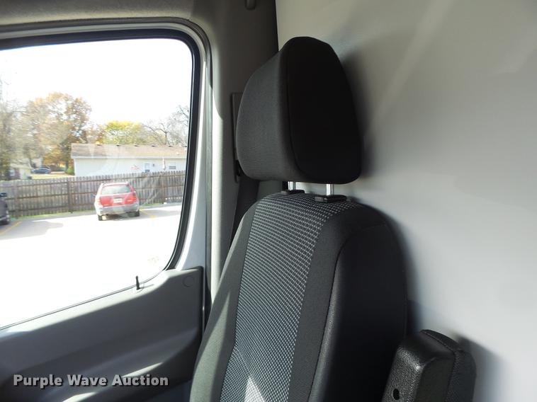 image for item DB9911 2011 Mercedes Benz Sprinter 2500 ambulance