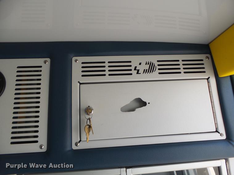 image for item DB9911 2011 Mercedes Benz Sprinter 2500 ambulance