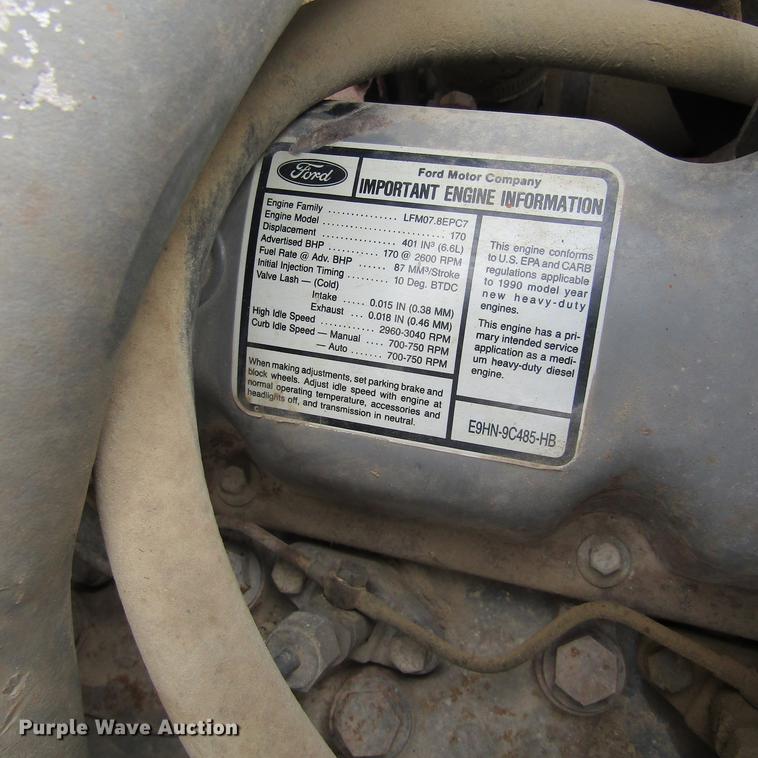 image for item DC0001 1990 Ford F700 tank truck