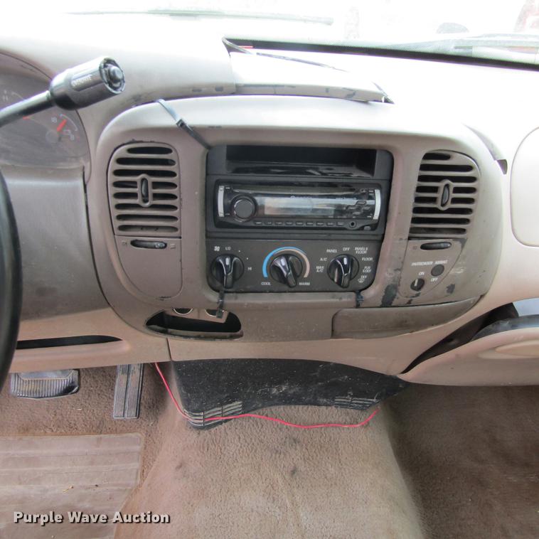 image for item DC0003 1998 Ford F150 pickup truck