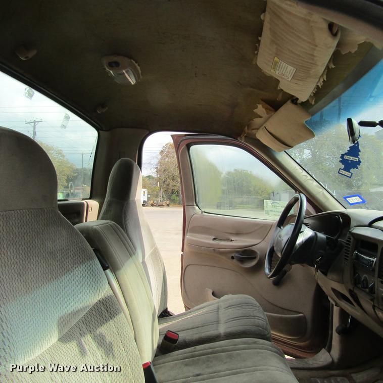 image for item DC0003 1998 Ford F150 pickup truck