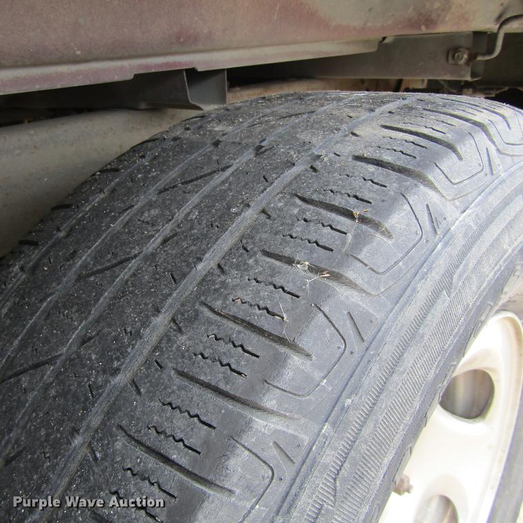 image for item DC0003 1998 Ford F150 pickup truck