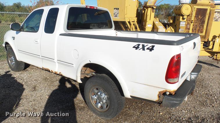 image for item DC1820 1998 Ford F250 SuperCab pickup truck