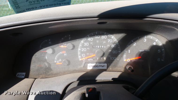 image for item DC1820 1998 Ford F250 SuperCab pickup truck