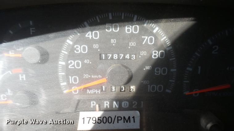 image for item DC1820 1998 Ford F250 SuperCab pickup truck