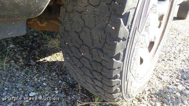 image for item DC1820 1998 Ford F250 SuperCab pickup truck