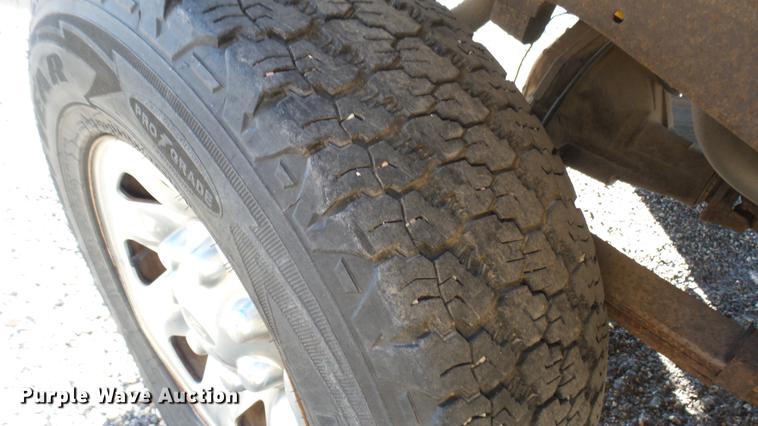 image for item DC1820 1998 Ford F250 SuperCab pickup truck