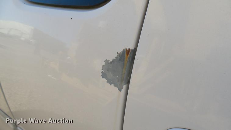 image for item DC1820 1998 Ford F250 SuperCab pickup truck