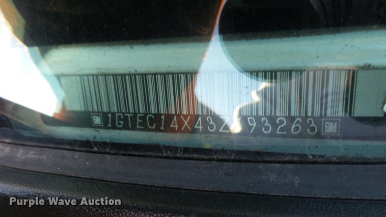 image for item DC1821 2003 GMC Sierra 1500 pickup truck