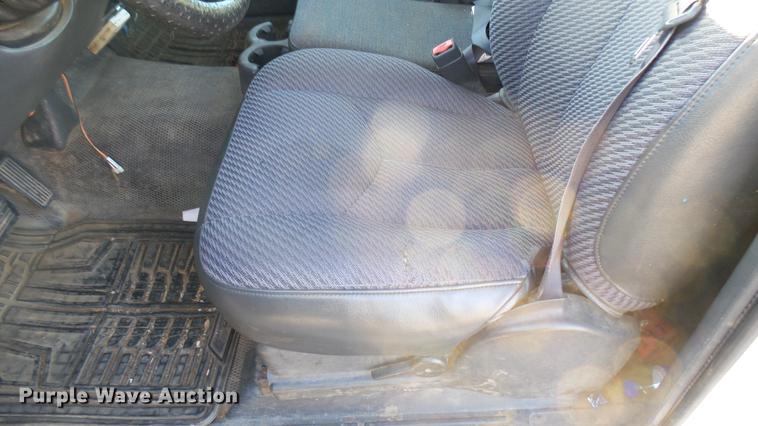 image for item DC1821 2003 GMC Sierra 1500 pickup truck