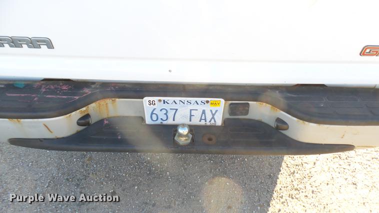 image for item DC1821 2003 GMC Sierra 1500 pickup truck