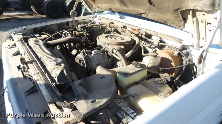 image for item DC1822 1991 Ford F250 pickup truck