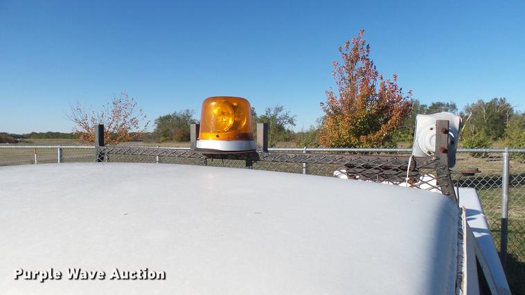 image for item DC1822 1991 Ford F250 pickup truck