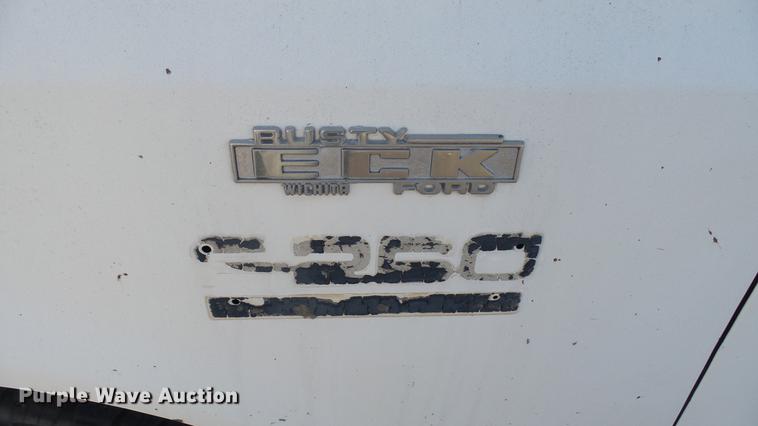 image for item DC1822 1991 Ford F250 pickup truck