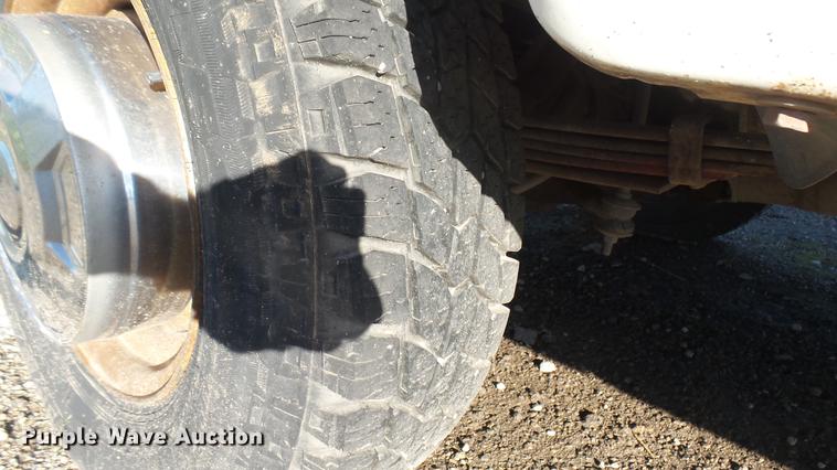 image for item DC1822 1991 Ford F250 pickup truck