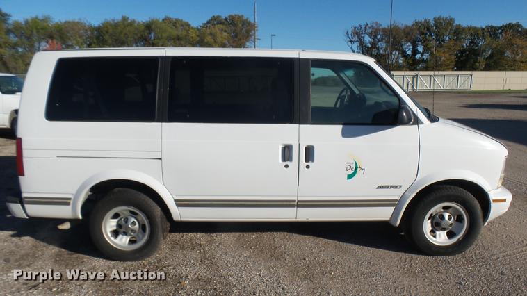 image for item DC1826 1996 Chevrolet Astro van