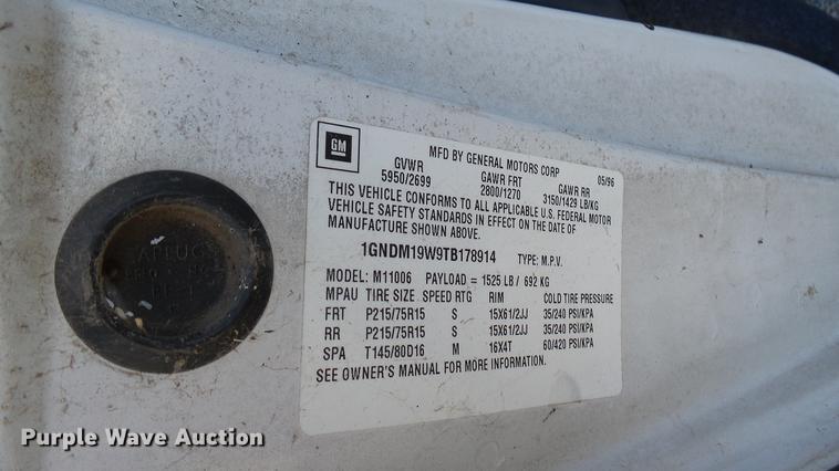 image for item DC1826 1996 Chevrolet Astro van