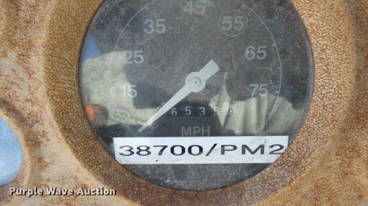 image for item DC1827 1983 Ford 8000 truck cab and chassis