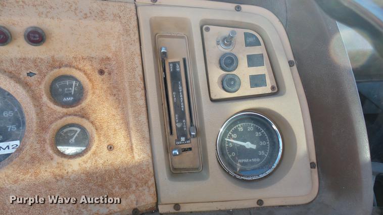 image for item DC1827 1983 Ford 8000 truck cab and chassis