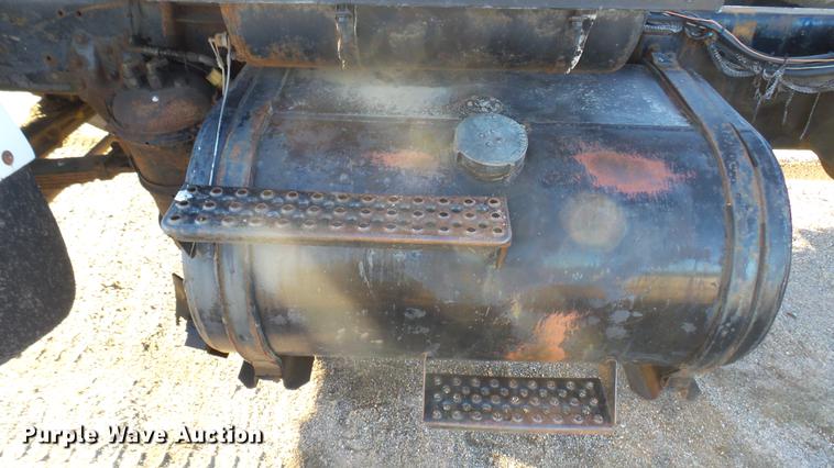 image for item DC1827 1983 Ford 8000 truck cab and chassis