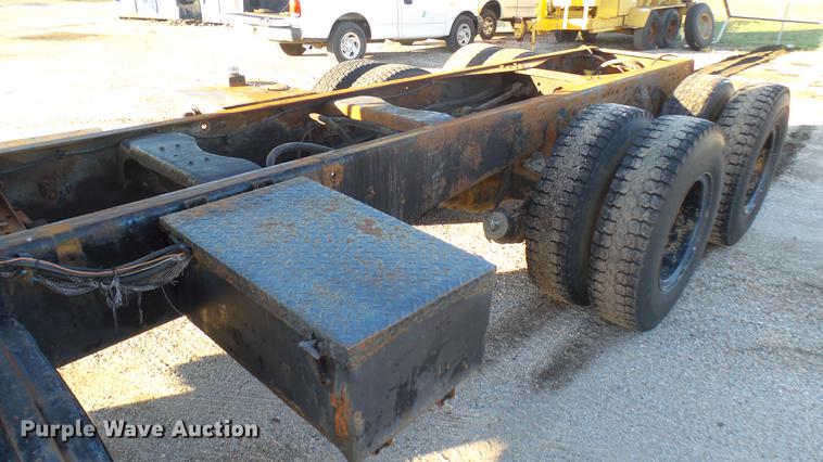 image for item DC1827 1983 Ford 8000 truck cab and chassis