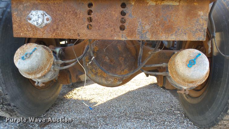 image for item DC1827 1983 Ford 8000 truck cab and chassis