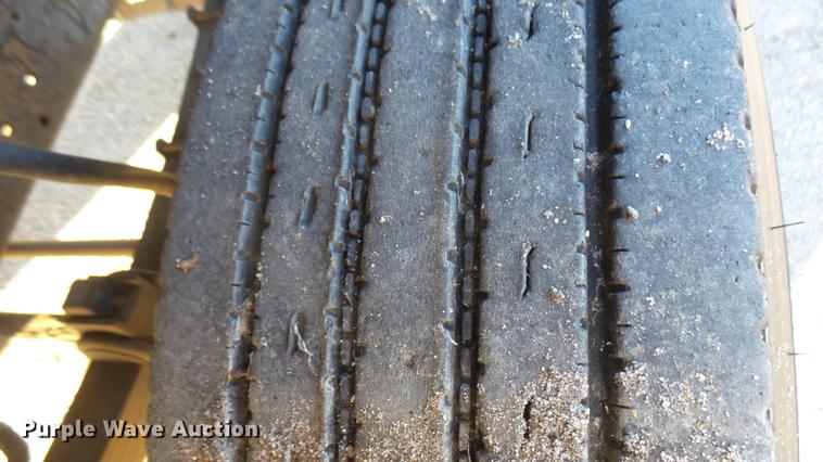 image for item DC1827 1983 Ford 8000 truck cab and chassis