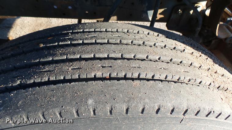 image for item DC1827 1983 Ford 8000 truck cab and chassis