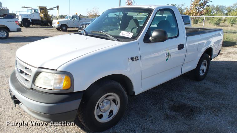 image for item DC1828 2003 Ford F150 pickup truck