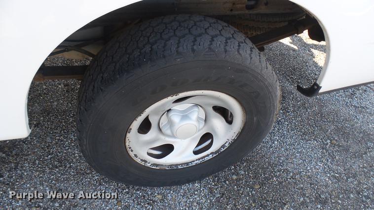 image for item DC1828 2003 Ford F150 pickup truck