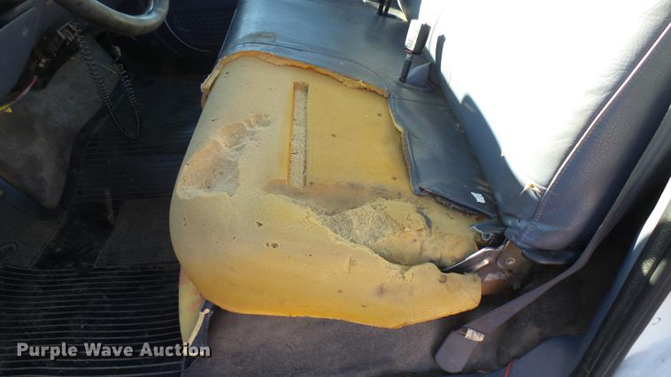 image for item DC1829 1999 Ford F250 Super Duty pickup truck