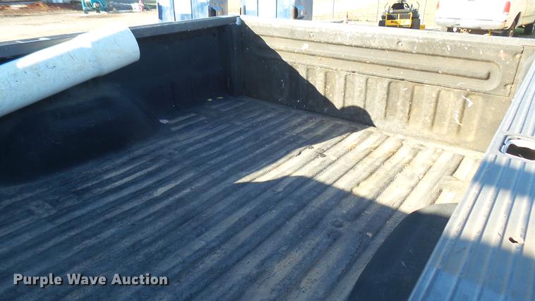 image for item DC1829 1999 Ford F250 Super Duty pickup truck