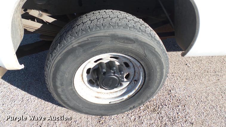 image for item DC1829 1999 Ford F250 Super Duty pickup truck