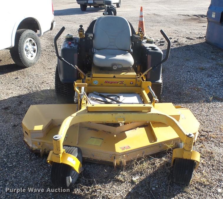 image for item DC1831 2005 Hustler Super Z ZTR lawn mower