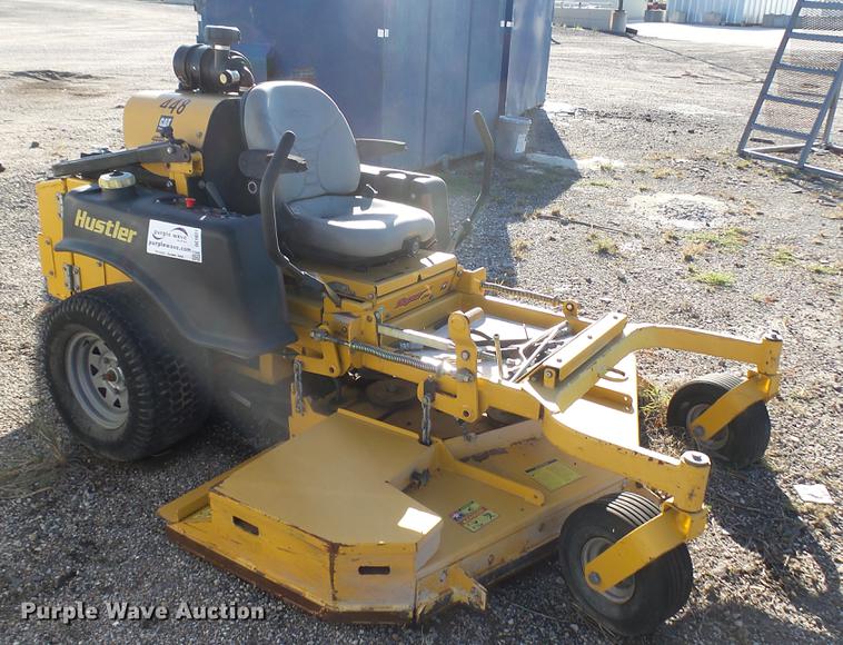 image for item DC1831 2005 Hustler Super Z ZTR lawn mower