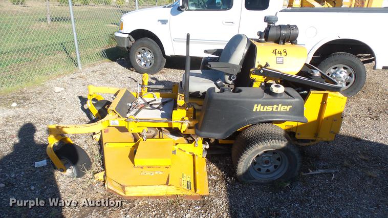 image for item DC1831 2005 Hustler Super Z ZTR lawn mower