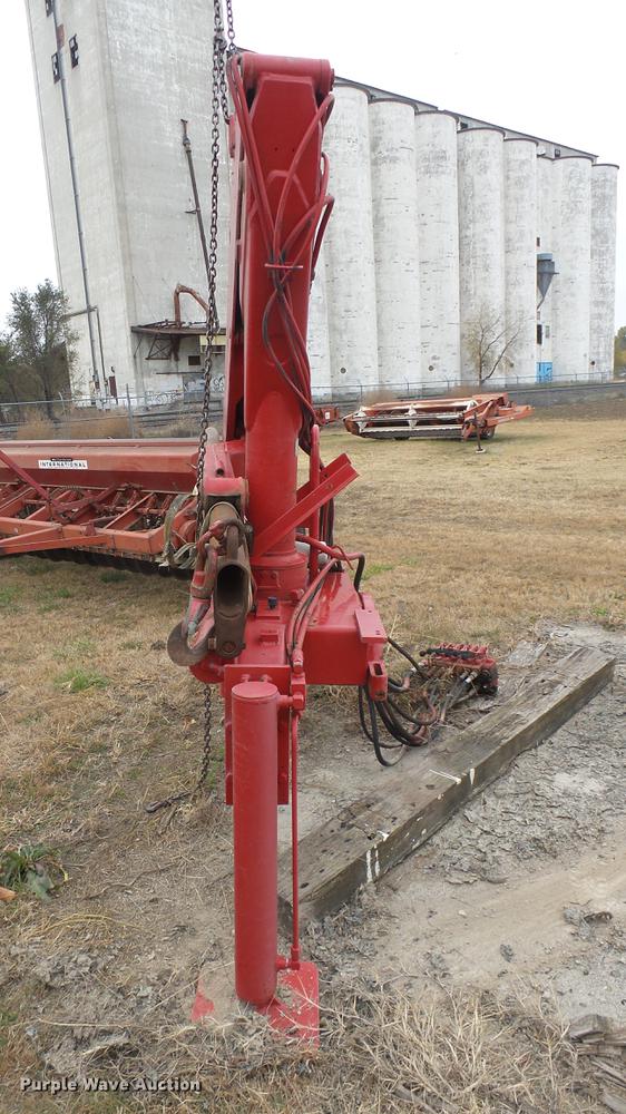 image for item DC1881 Dunbar knuckle boom crane