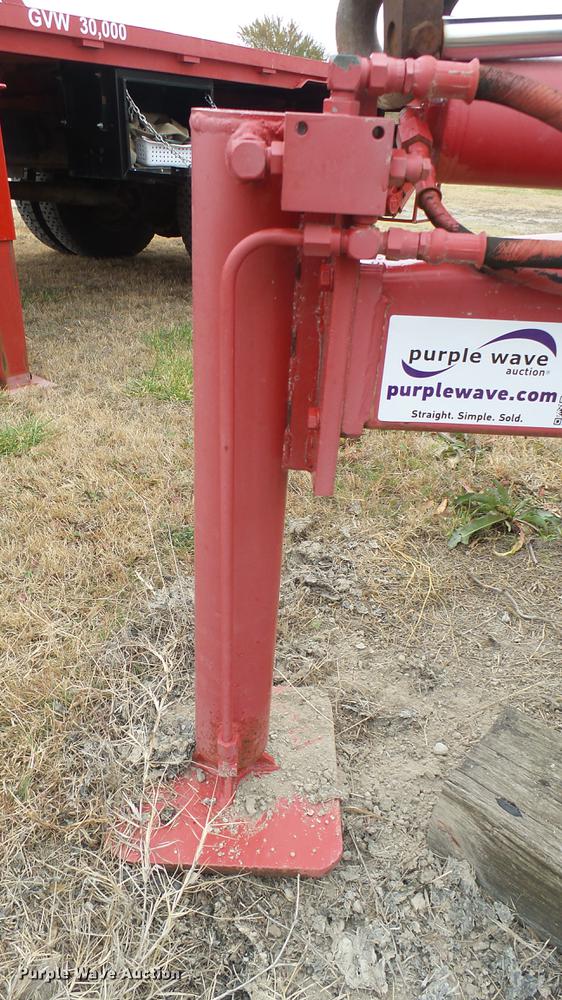 image for item DC1881 Dunbar knuckle boom crane